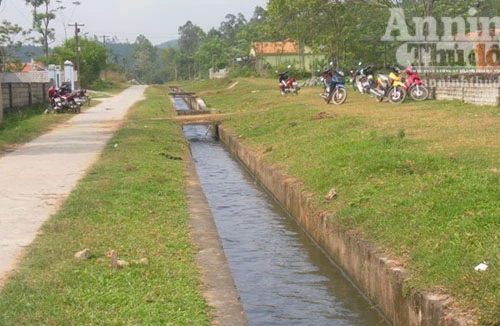 Chết đuối vì lên cơn động kinh lúc rửa xoong nồi