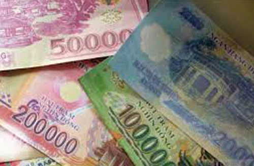 Bắt cặp tình nhân mang tiền địa phủ đi lừa đảo