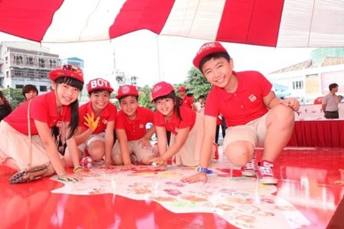 Clip cũ của thầy trò Hồ Hoài Anh bất ngờ gây "sốt" trên mạng