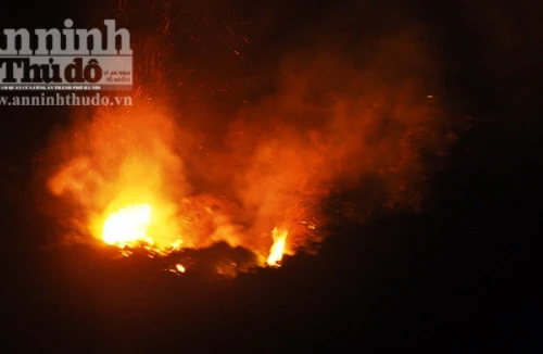 Khống chế được vụ cháy rừng lớn tại Hà Nam