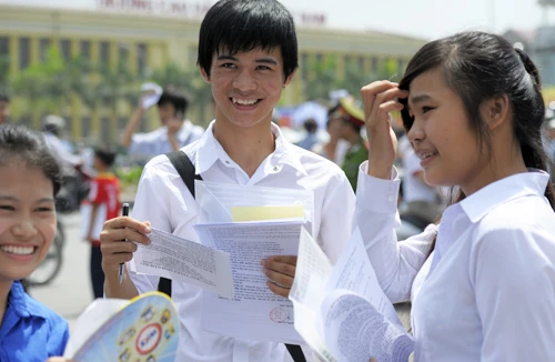 Đợt 1 kỳ thi đại học 2012: Tăng số vi phạm quy chế thi lên 129 trường hợp 