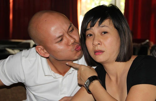 Cặp đôi quái chiêu Đình Tùng - Cát Phượng "giở trò" trong buổi tập