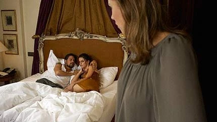 Vô tình lạc vào "tổ nhền nhện" của cha