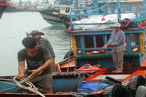 Biển Đông có bão số 1, nắng nóng chấm dứt trên cả nước