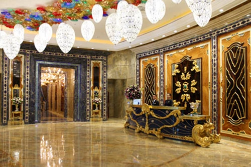 Không để du khách thất vọng vì khách sạn tự phong và hướng dẫn viên "chui"