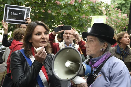 Nữ chính khách Pháp lên tiếng về nạn quấy rối tình dục trên chính trường