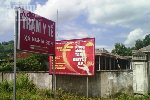 Trạm trưởng trạm y tế đã tử vong sau vụ dùng dao chém nhân viên