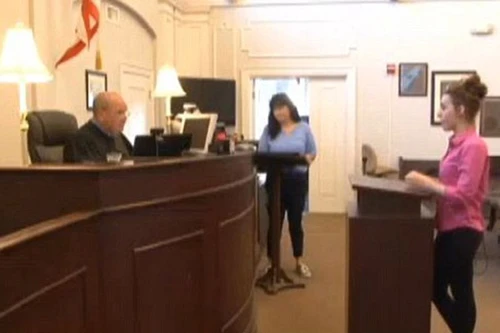 Không trả tiền taxi, phạt đi bộ 48km