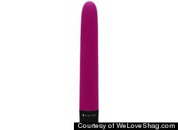 Bị bắt vì... ném đồ chơi tình dục vào mặt cảnh sát