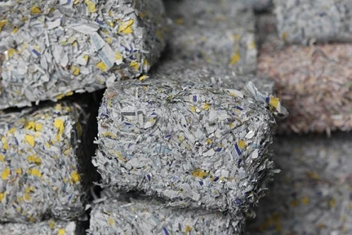 Điên rồ chuyện nghiền nát 1,4 tỉ euro thành... gạch xây nhà