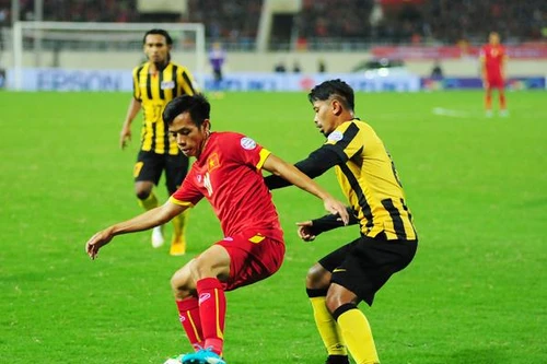 AFF Suzuki Cup 2014 Việt Nam 2 - 4 Malaysia: Lại tan nát một giấc mơ! 