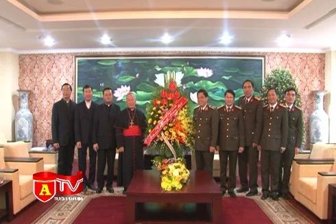 Các tôn giáo chúc Tết Công an TP Hà Nội