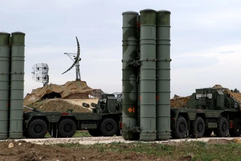 [ẢNH] Mỹ khai thác được tần số bí mật của radar S-400 Nga triển khai tại Syria