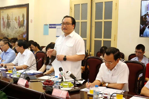 Bí thư Thành ủy Hoàng Trung Hải: Luân chuyển cán bộ để hạn chế tiêu cực nhưng phải tránh xáo trộn chuyên môn