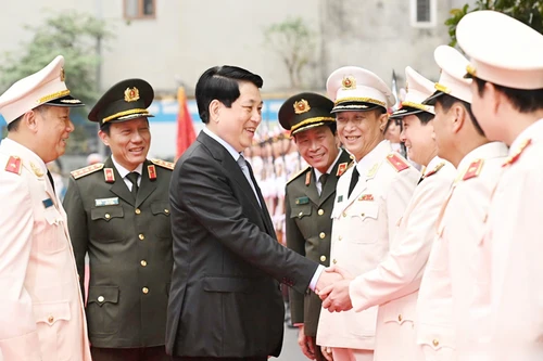 Phát huy truyền thống đơn vị Anh hùng, nâng cao sức chiến đấu của Đảng bộ, góp phần xây dựng lực lượng Cảnh vệ vững mạnh