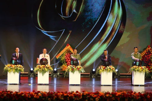 Hướng dẫn sử dụng Trợ lý ảo – Tổng đài 1900.0113 của Công an thành phố Hà Nội