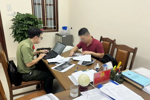 Củng cố hồ sơ, xử lý nghiêm cá nhân xuyên tạc lịch sử 