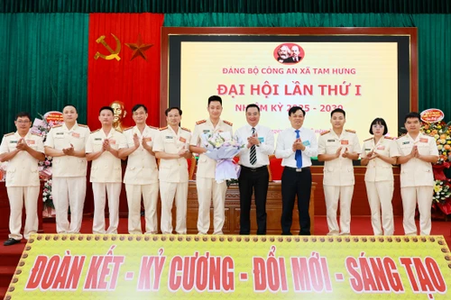 Nâng cao năng lực, sức chiến đấu của tổ chức Đảng ở cơ sở