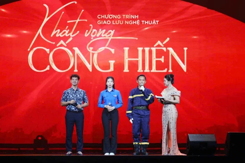 Ngời sáng tinh thần, khát vọng cống hiến của tuổi trẻ Công an nhân dân