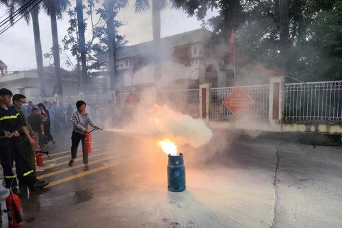 Chủ động phòng ngừa, sẵn sàng ứng phó sự cố cháy nổ trên địa bàn xã Hưng Đạo