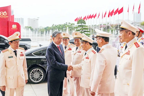 Kỷ niệm 80 năm Ngày truyền thống lực lượng Công an nhân dân và đón nhận Huân chương Sao Vàng lần thứ 5