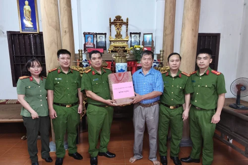 Nhớ ơn những người đã cống hiến máu xương cho Tổ quốc 