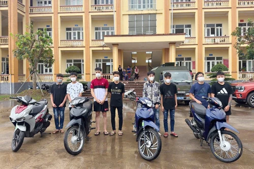 Đi ‘giải quyết mâu thuẫn’, chèn ép, gây tai nạn cho 3 người không liên quan