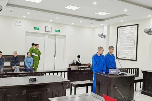 Tuyên án tù giam với 2 đối tượng sản xuất pháo hoa nổ