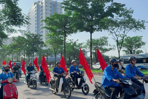 Cán bộ và nhân dân phường Tương Mai: Chung tay vì một môi trường xanh - sạch - đẹp