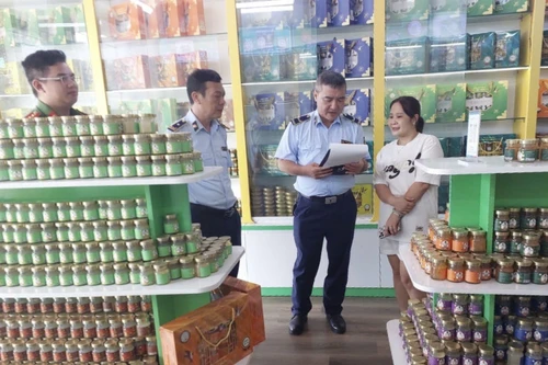 Có gì bên trong 23.000 sản phẩm yến chưng vừa bị cơ quan Công an tạm giữ?