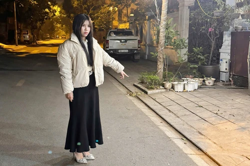 Làm nghề dịch vụ tiếp rượu kiêm... môi giới mại dâm