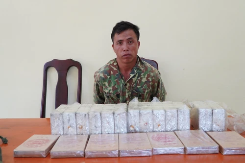 Phá đường dây mua bán trái phép ma túy, thu 44 bánh heroin