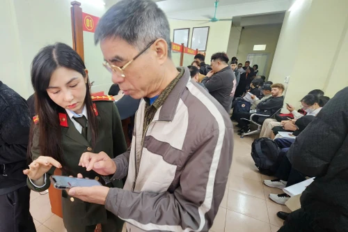 Lực lượng Hồ sơ nghiệp vụ Công an thành phố Hà Nội: Từng bước chuyển mình từ thủ công sang điện tử