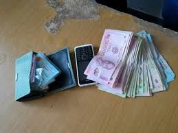 Phạm vào tội cướp vì đòi nợ kiểu... cưỡng bức