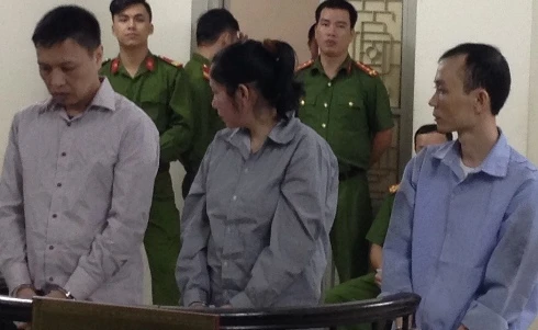 Tham ô tài sản nhưng bị "hớt tay trên"