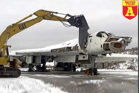 Lý do Ukraine phá hủy không thương tiếc "Thiên nga trắng" Tu-160