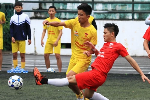 [ẢNH] Hồng Thái đá như những chiến binh, ĐKVĐ Trần Quốc Tuấn chứng tỏ bản lĩnh