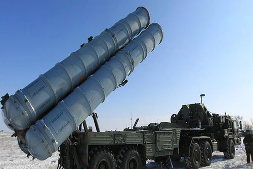 Nga tăng cường phòng thủ, đưa S-400 vào trực chiến gần Moscow