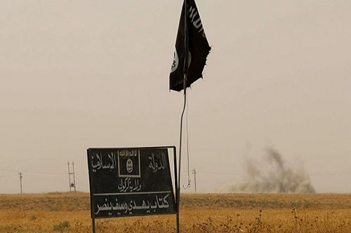 IS thảm sát 280 người Syria tại địa điểm vừa được Nga cung cấp viện trợ