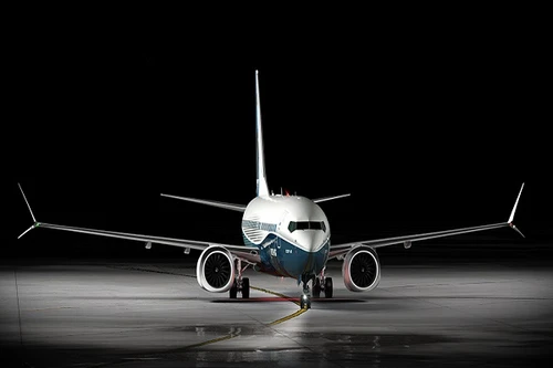Boeing 737 Max có chuyến bay thử nghiệm đầu tiên.