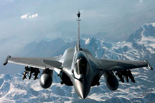 Pháp bàn giao thêm cho Ai Cập 3 chiến đấu cơ Rafale