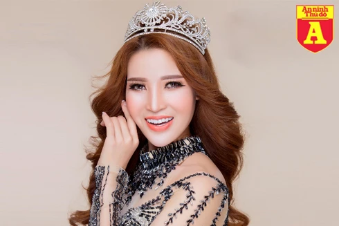 Cận cảnh nhan sắc hoa khôi bán dâm nghìn đô vừa bị bắt giữ