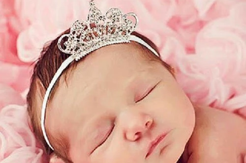 Là con gái đầu lòng dễ bị thừa cân