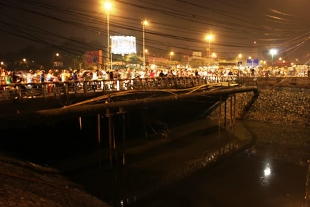 Cãi nhau với người yêu, nam thanh niên nhảy sông Tô Lịch tự tử