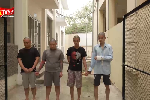 Thêm tình tiết mới vụ nam thanh niên “ngáo đá” đâm 8 người ở chung cư