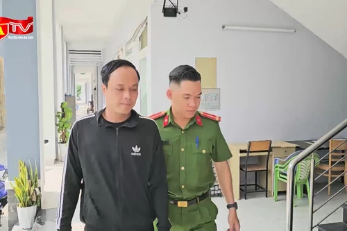 Bị can cuối cùng trong đường dây cá độ bóng đá quy mô lớn ra đầu thú