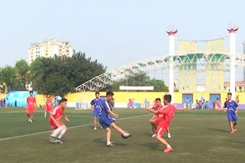 Kết thúc lượt trận vòng 1/16 giải bóng đá học sinh THPT năm 2014