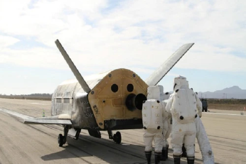 Bí mật đằng sau siêu máy bay không gian X-37B của Mỹ