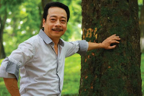 NSND Hoàng Dũng nhập viện khi đang quay phim "Người phán xử"