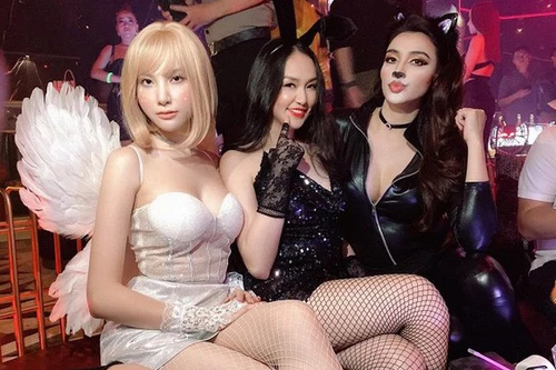 [ẢNH] Dàn sao và gia đình tưng bừng hóa trang độc đáo dịp Halloween